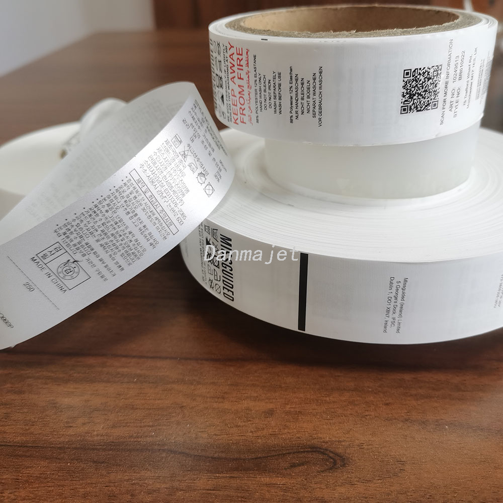 Roll To Roll Bar Code QR Code Printer LED Lamps Drying With Ricoh GEN5 Printing Heads